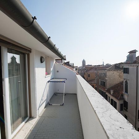 Savoia & Jolanda Apartments 2 Veneza Exterior foto